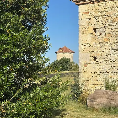 L'atelier Des Reves Les De L'atelier Holiday home *