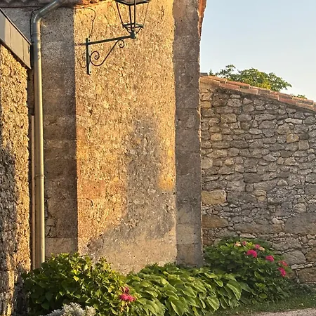 Holiday home L'atelier Des Reves Les De L'atelier *